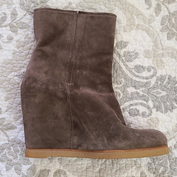 Stuart Weitzman boots - Picture 3 of 4